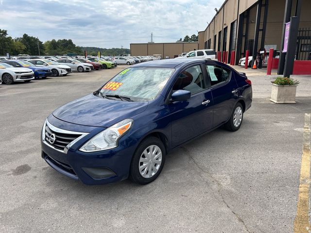 2018 Nissan Versa Sedan S - 22910351 - 2