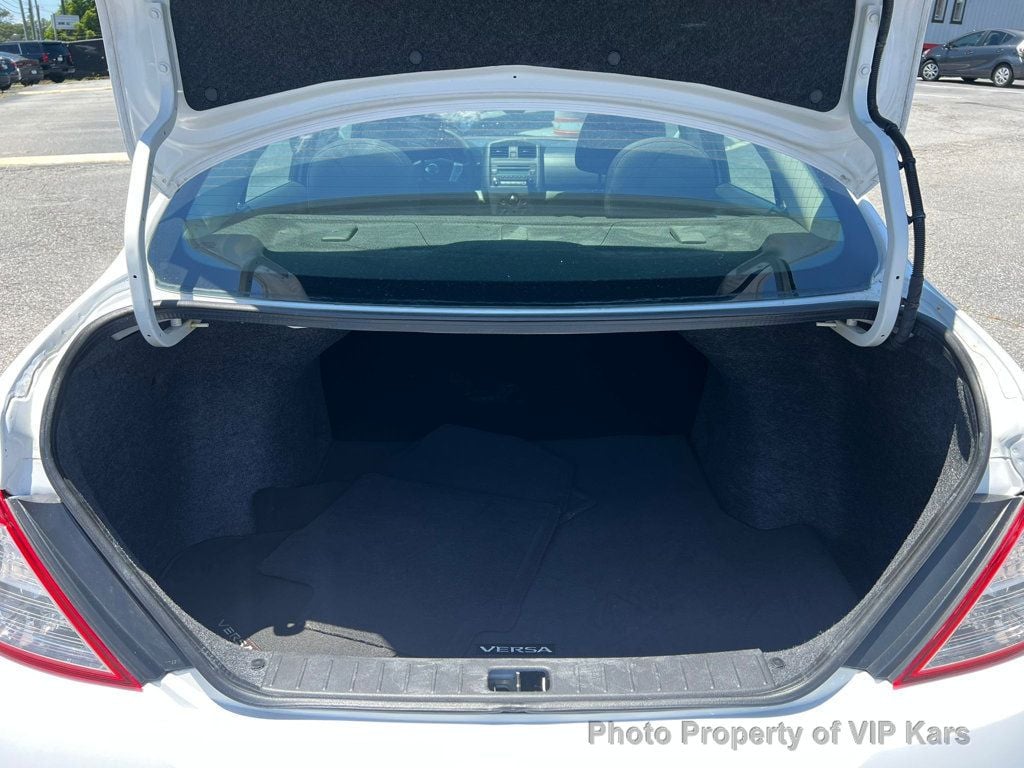 2018 Nissan Versa Sedan S Plus CVT - 22853419 - 6