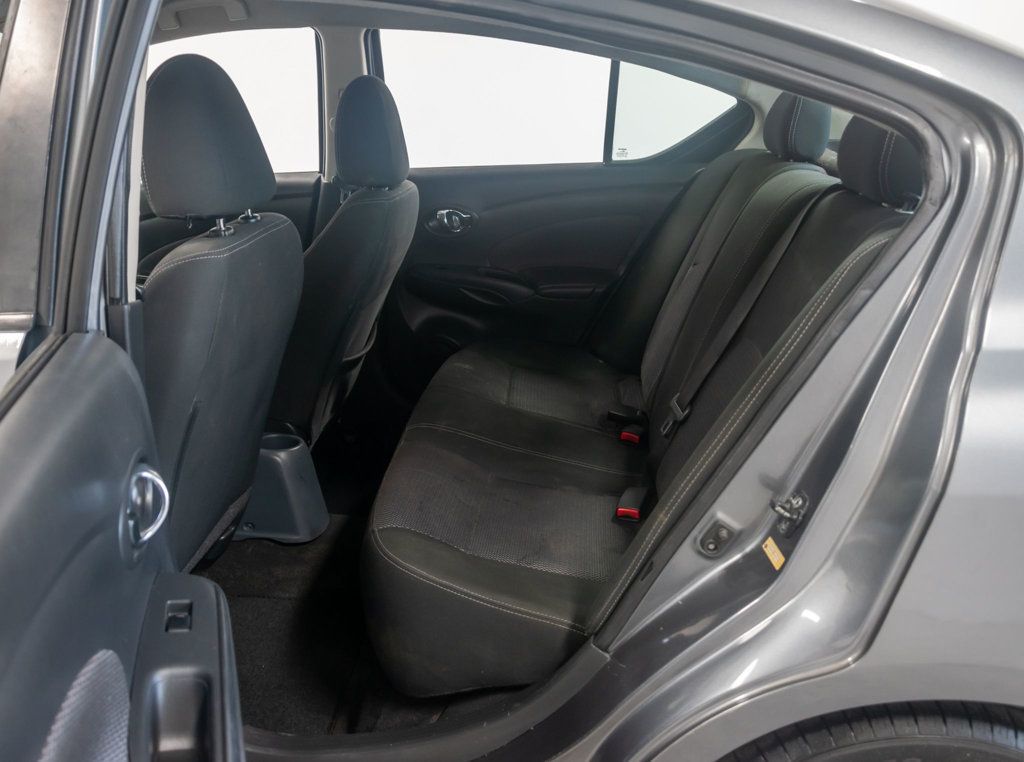 2018 Nissan Versa Sedan SV CVT - 22352422 - 13