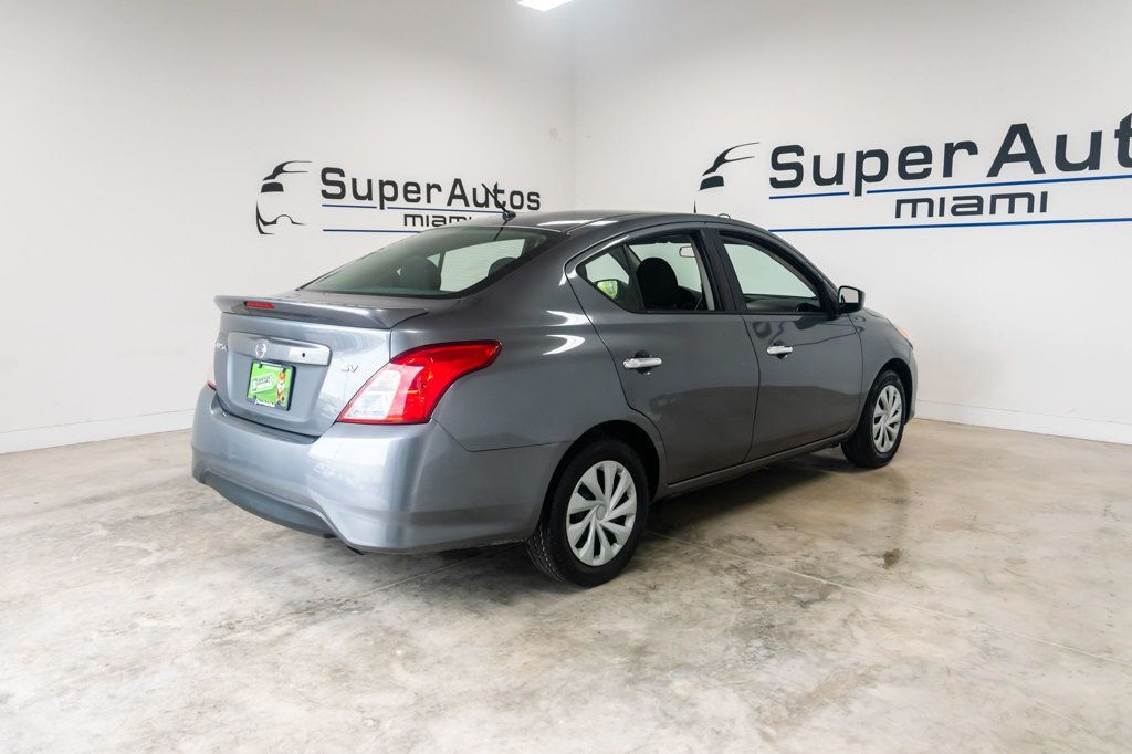 2018 Nissan Versa Sedan SV CVT - 22352422 - 5