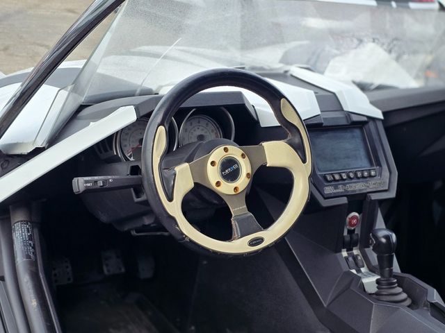 2018 Polaris   - 22089759 - 12