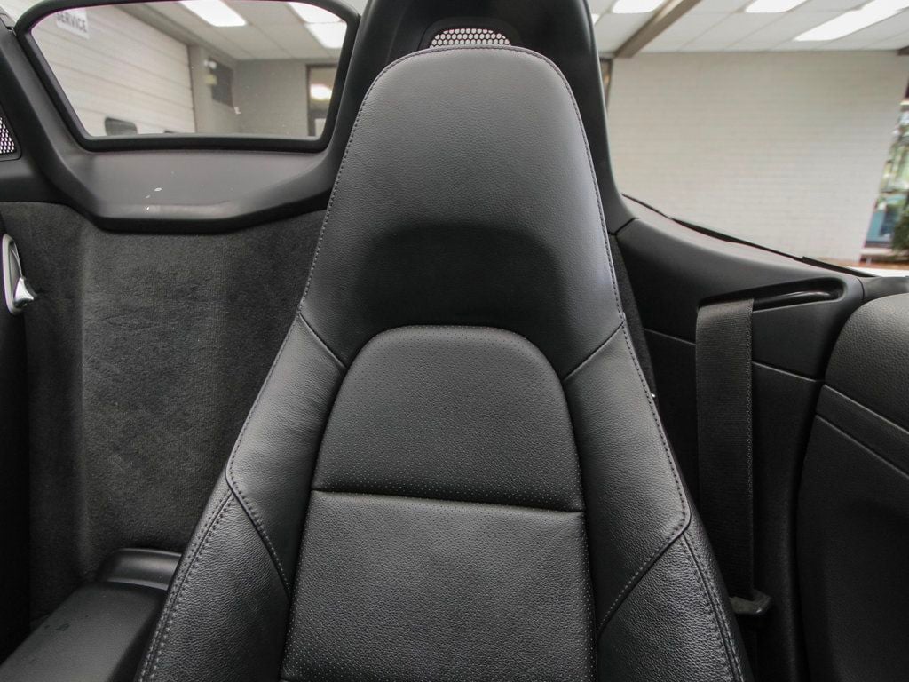 Porsche 718 Boxster photo 21
