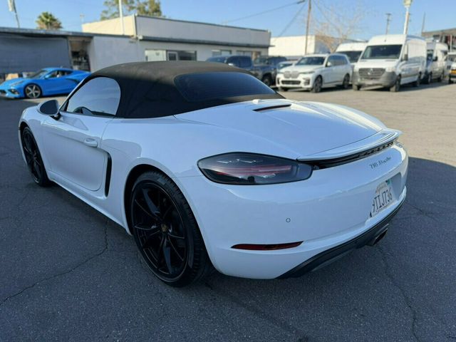 2018 Porsche 718 Boxster Roadster - 23059859 - 5