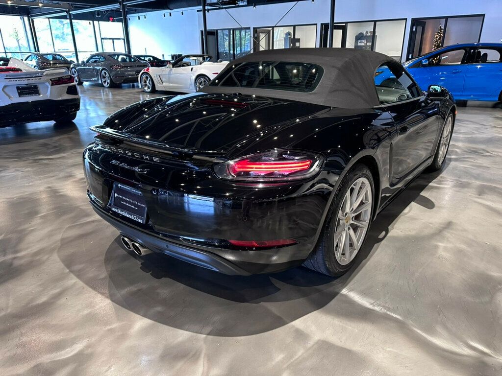 2018 Porsche 718 Boxster S/NAV/HtdSteerWheel/BackUpCam/PowerTop/RearParkSensors - 22675656 - 10