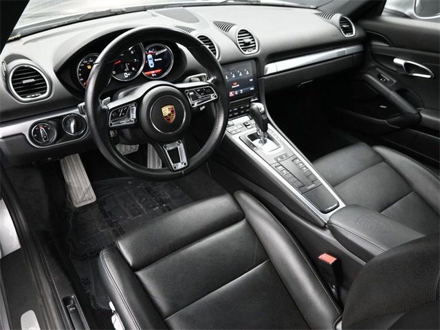 2018 Porsche Cayman Base photo 8