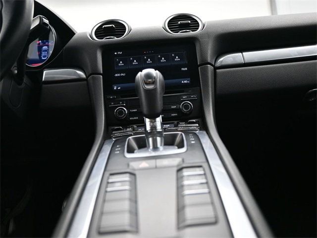 2018 Porsche Cayman Base photo 13