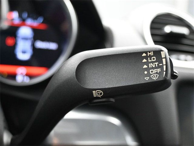 2018 Porsche Cayman Base photo 19