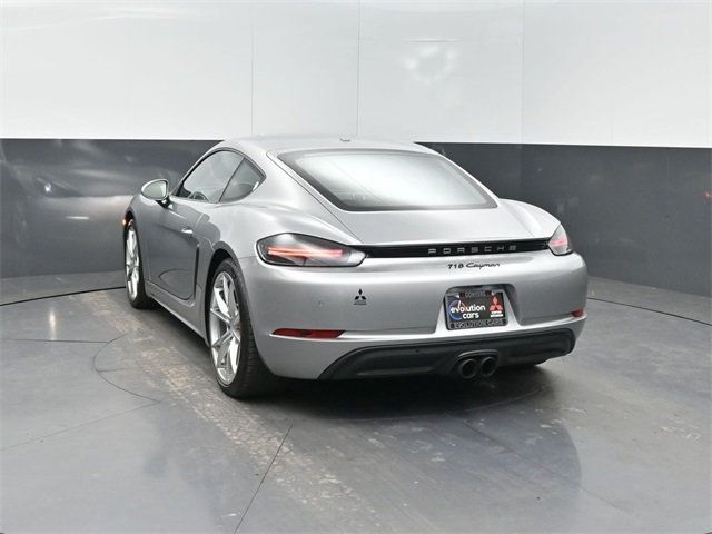 2018 Porsche Cayman Base photo 3