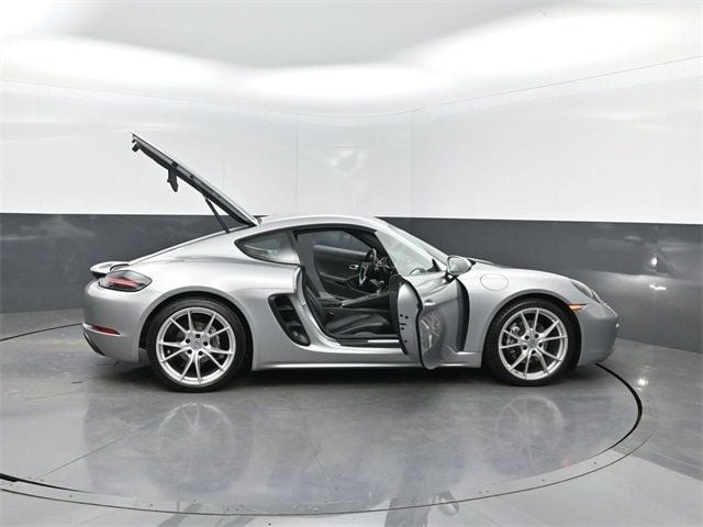 2018 Porsche Cayman Base photo 30