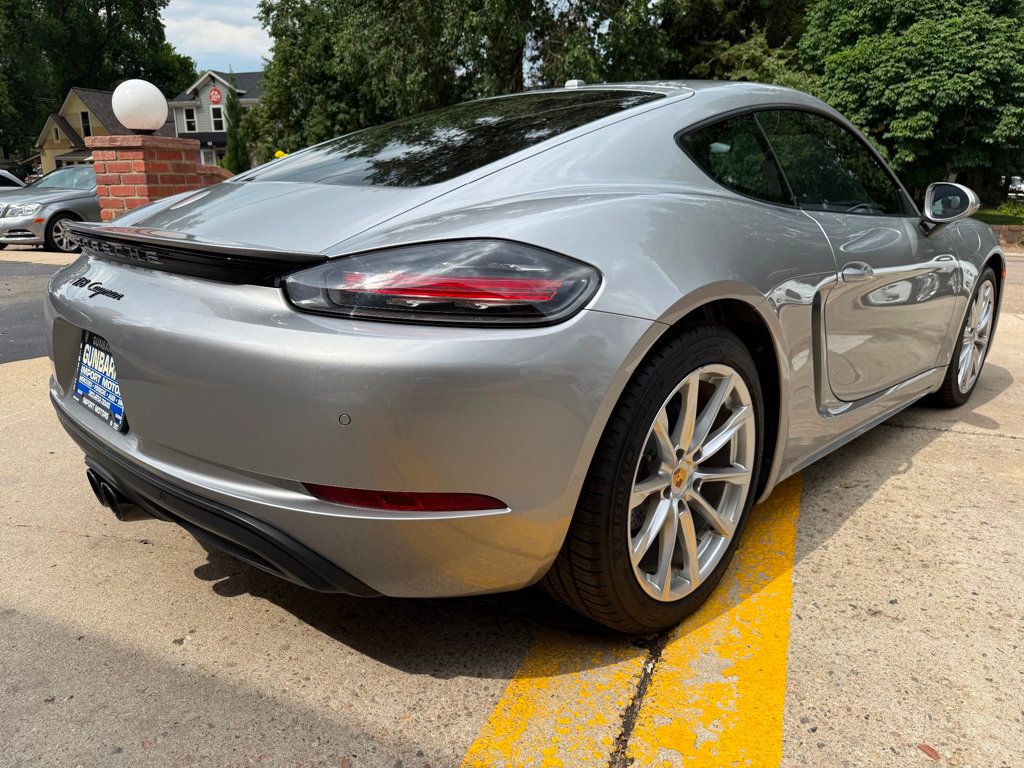 2018 Porsche Cayman photo 5