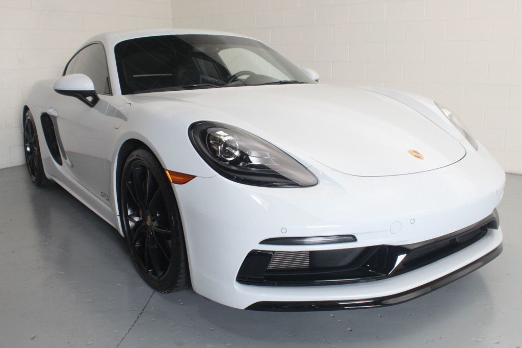 2018 Porsche Cayman GTS photo 12