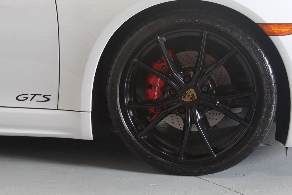2018 Porsche Cayman GTS photo 7
