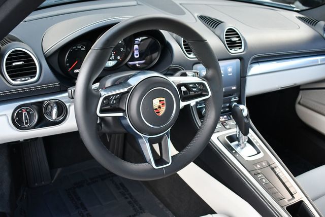 2018 Porsche 718 Cayman W/Bose Surround Sound System - 22926545 - 11