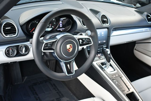 2018 Porsche 718 Cayman W/Bose Surround Sound System - 22926545 - 36
