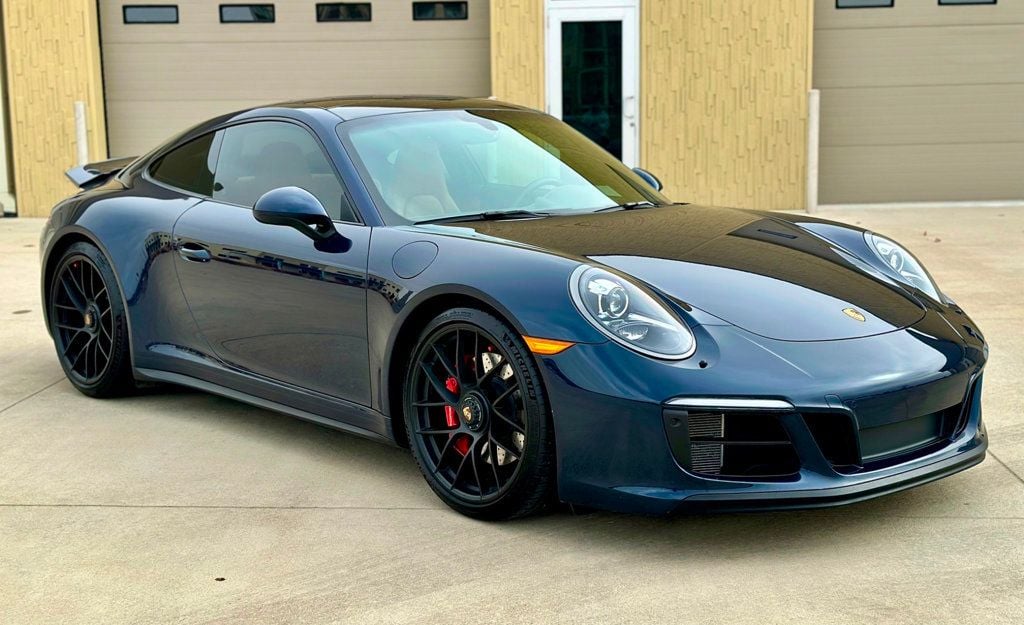 2018 Porsche 911 2018 PORSCHE 911 CARRERA 4 GTS AWD COUPE - 22767528 - 4