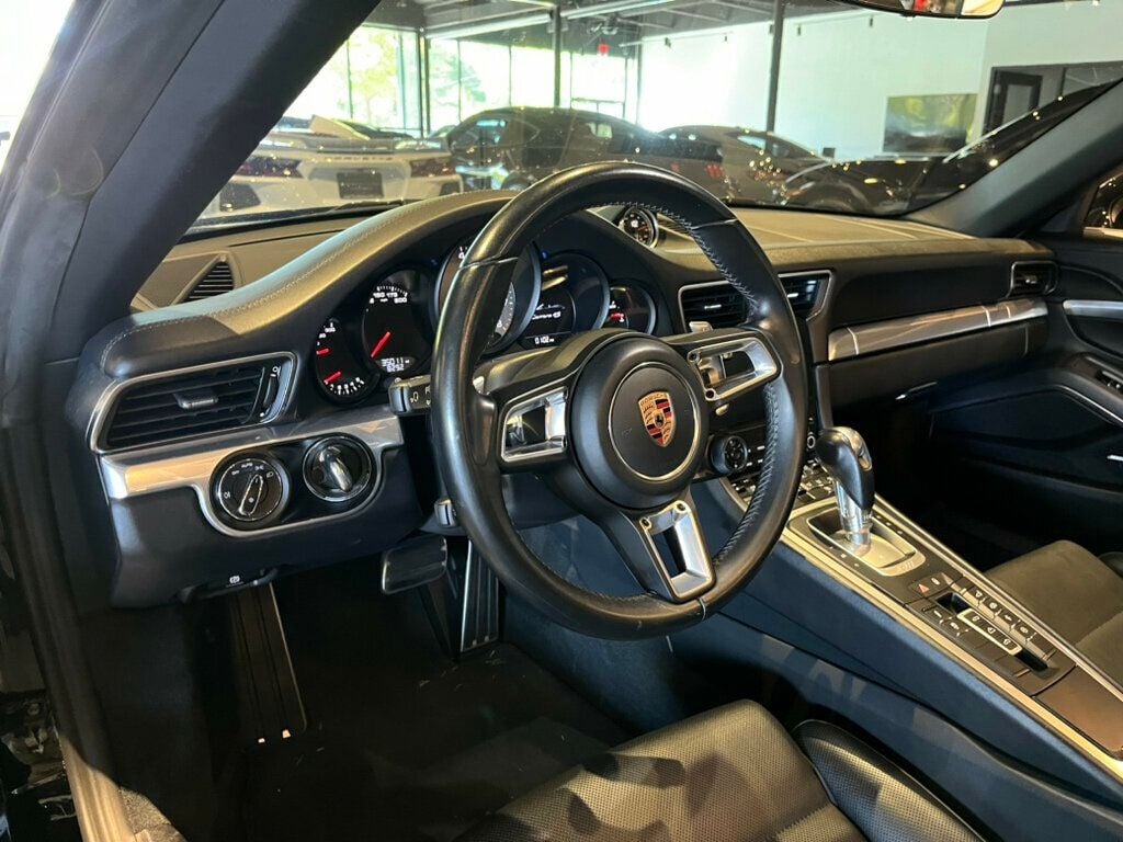 2018 Porsche 911 4S/Cab/SportPkg/FrontAxleLift/14WayPowerSeats/SportChrono - 22608883 - 15