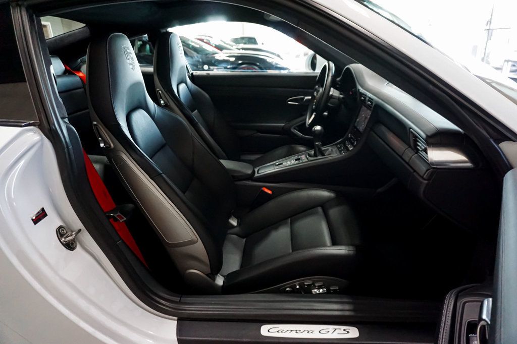 2018 Porsche 911 *991.2 Carrera GTS Coupe* *7-Speed Manual* *Premium Pkg+* *PPF*  - 22926123 - 38