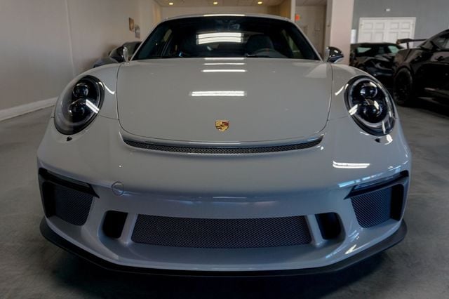 2018 Porsche 911 *991.2 GT3* *6-Speed Manual* *Carbon Buckets* *PCCB* *1-Owner* - 22942675 - 17