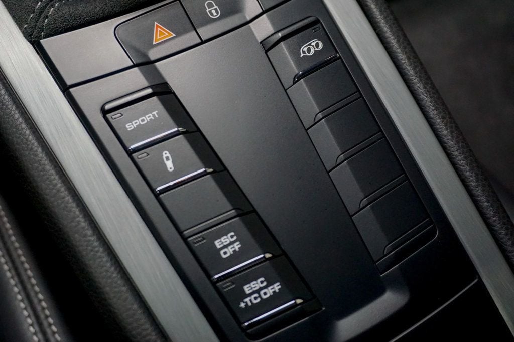 2018 Porsche 911 *991.2 GT3* *6-Speed Manual* *Carbon Buckets* *PCCB* *1-Owner* - 22942675 - 24