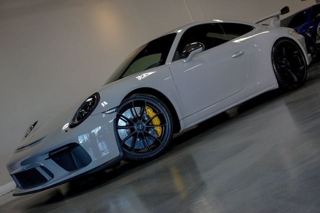 2018 Porsche 911 *991.2 GT3* *6-Speed Manual* *Carbon Buckets* *PCCB* *1-Owner* - 22942675 - 30