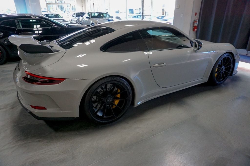 2018 Porsche 911 *991.2 GT3* *6-Speed Manual* *Carbon Buckets* *PCCB* *1-Owner* - 22942675 - 32
