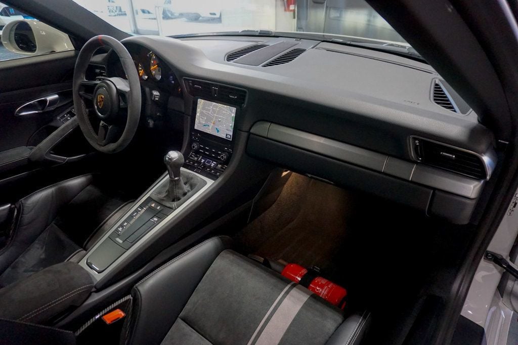 2018 Porsche 911 *991.2 GT3* *6-Speed Manual* *Carbon Buckets* *PCCB* *1-Owner* - 22942675 - 35