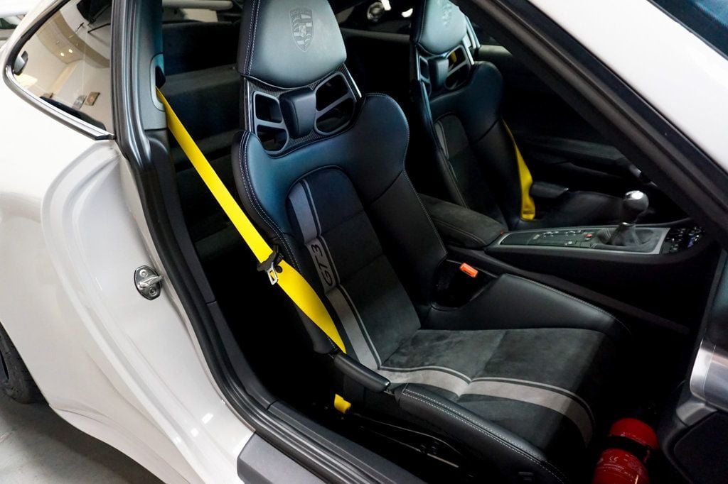 2018 Porsche 911 *991.2 GT3* *6-Speed Manual* *Carbon Buckets* *PCCB* *1-Owner* - 22942675 - 36