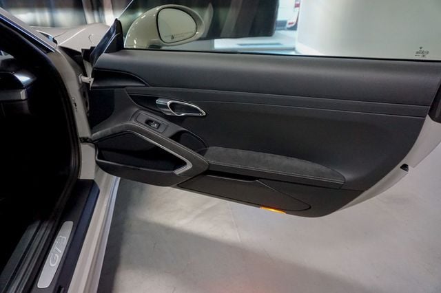 2018 Porsche 911 *991.2 GT3* *6-Speed Manual* *Carbon Buckets* *PCCB* *1-Owner* - 22942675 - 37