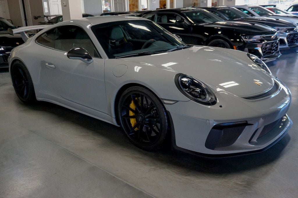 2018 Porsche 911 *991.2 GT3* *6-Speed Manual* *Carbon Buckets* *PCCB* *1-Owner* - 22942675 - 3
