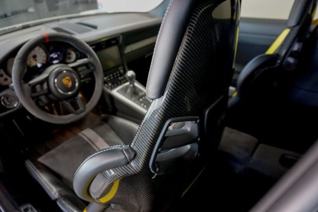 2018 Porsche 911 *991.2 GT3* *6-Speed Manual* *Carbon Buckets* *PCCB* *1-Owner* - 22942675 - 64