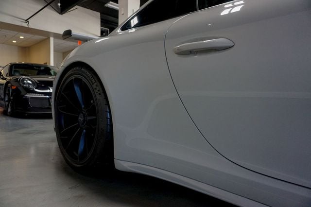 2018 Porsche 911 *991.2 GT3* *6-Speed Manual* *Carbon Buckets* *PCCB* *1-Owner* - 22942675 - 68