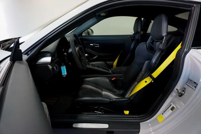 2018 Porsche 911 *991.2 GT3* *6-Speed Manual* *Carbon Buckets* *PCCB* *1-Owner* - 22942675 - 6