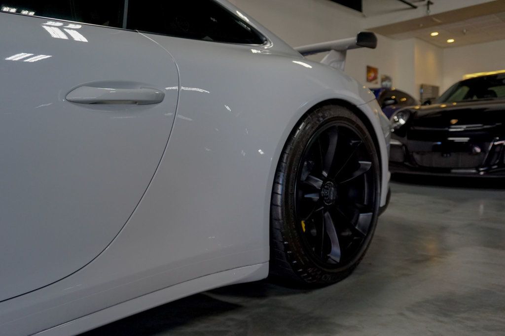 2018 Porsche 911 *991.2 GT3* *6-Speed Manual* *Carbon Buckets* *PCCB* *1-Owner* - 22942675 - 69