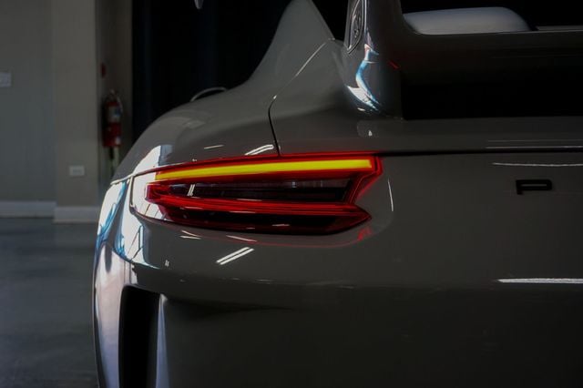 2018 Porsche 911 *991.2 GT3* *6-Speed Manual* *Carbon Buckets* *PCCB* *1-Owner* - 22942675 - 78