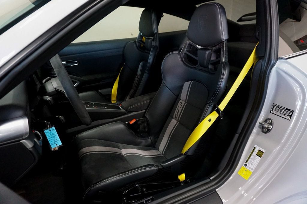 2018 Porsche 911 *991.2 GT3* *6-Speed Manual* *Carbon Buckets* *PCCB* *1-Owner* - 22942675 - 7