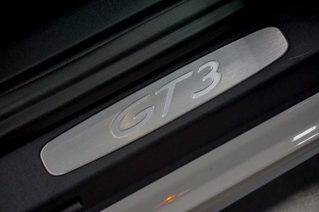 2018 Porsche 911 *991.2 GT3* *6-Speed Manual* *Carbon Buckets* *PCCB* *1-Owner* - 22942675 - 91