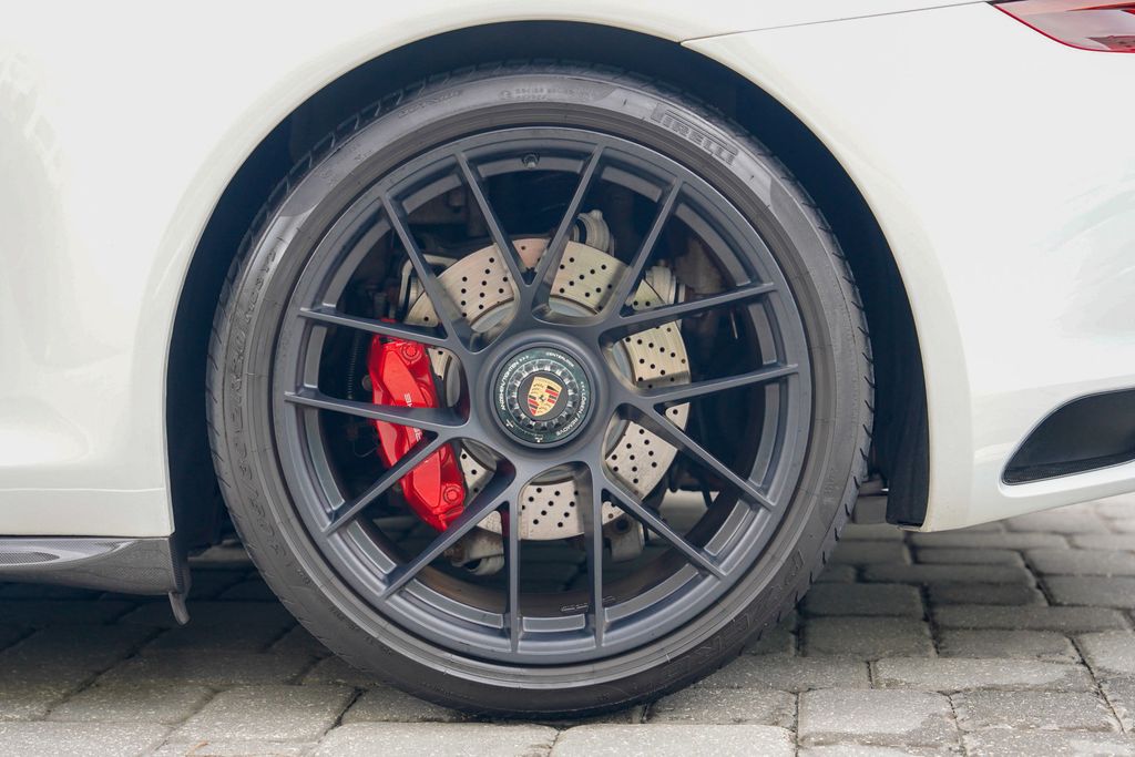 2018 Porsche 911 Carrera 4 GTS Cabriolet - 23071036 - 16