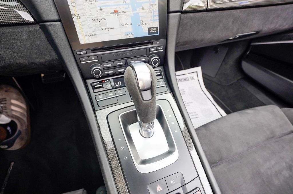 2018 Porsche 911 Carrera 4 GTS Cabriolet - 23071036 - 76