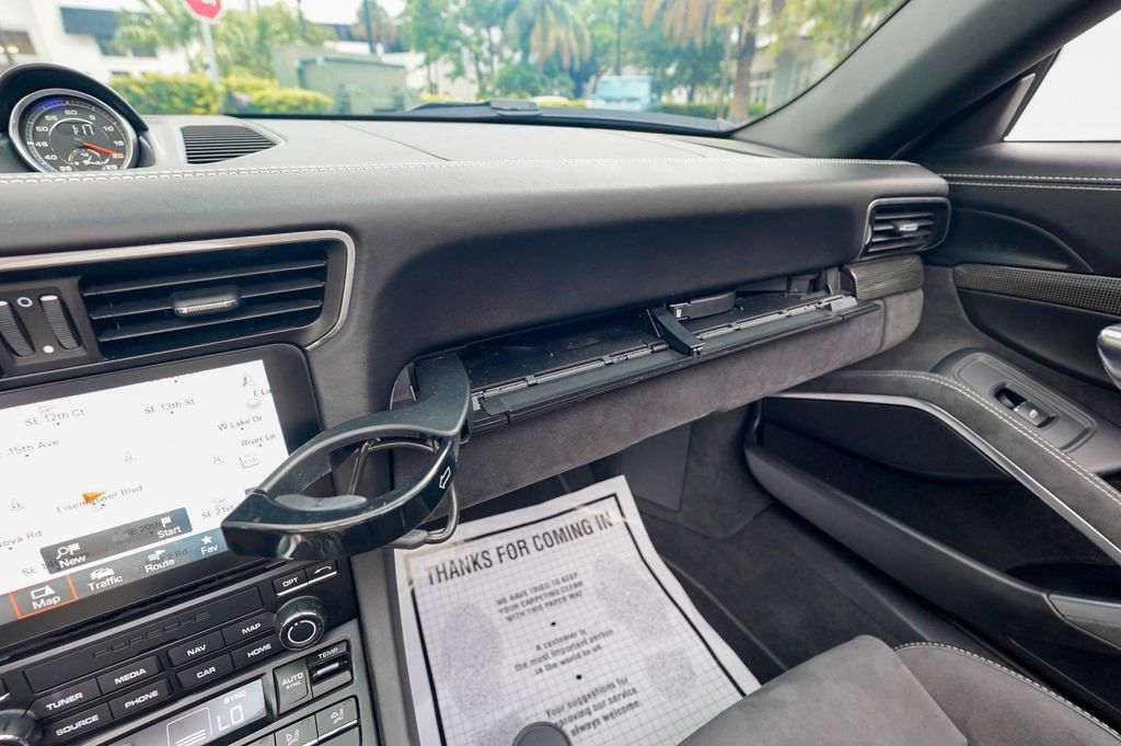 2018 Porsche 911 Carrera 4 GTS Cabriolet - 23071036 - 78