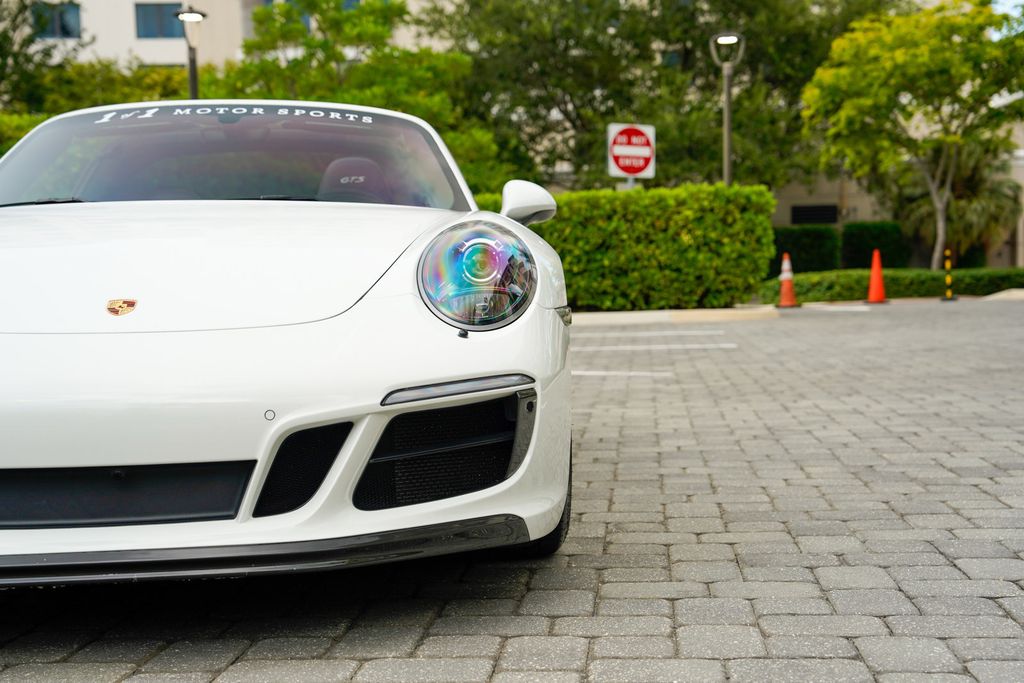 2018 Porsche 911 Carrera 4 GTS Cabriolet - 23071036 - 7
