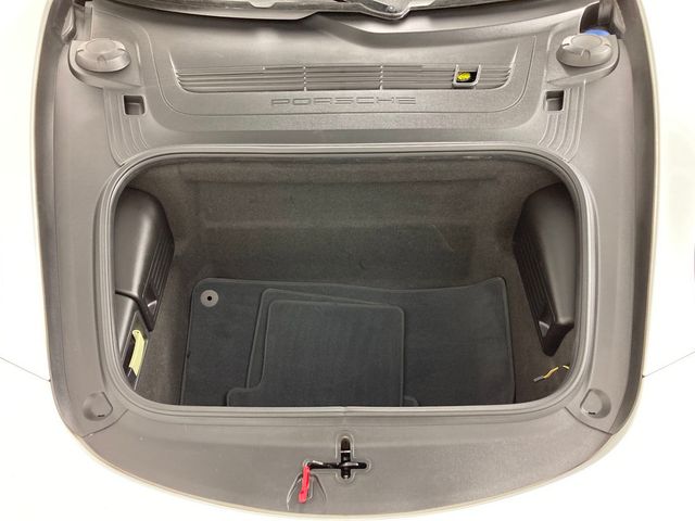 2018 Porsche 911 Carrera S - 22988416 - 16
