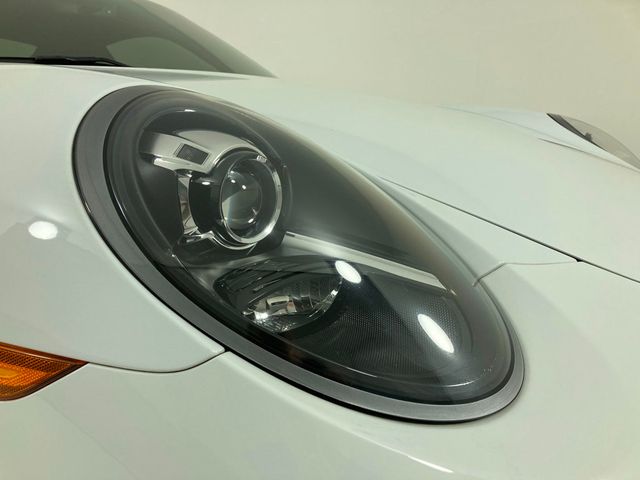 2018 Porsche 911 Carrera S - 22988416 - 32