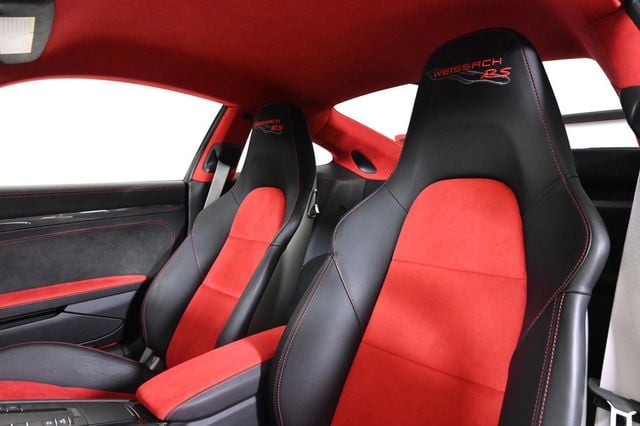 2018 Porsche 911 GT2 RS - 22969420 - 4
