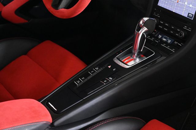 2018 Porsche 911 GT2 RS - 22979841 - 31