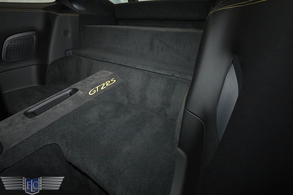 2018 Porsche 911 GT2 RS - 22985277 - 24