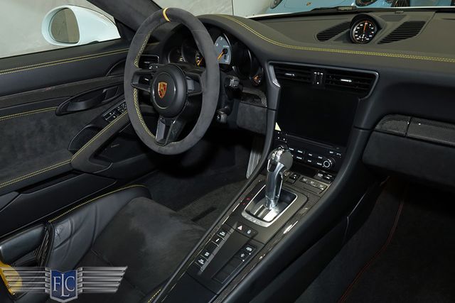 2018 Porsche 911 GT2 RS - 22985277 - 26