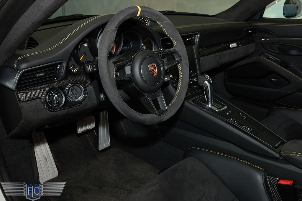 2018 Porsche 911 GT2 RS - 22985277 - 27