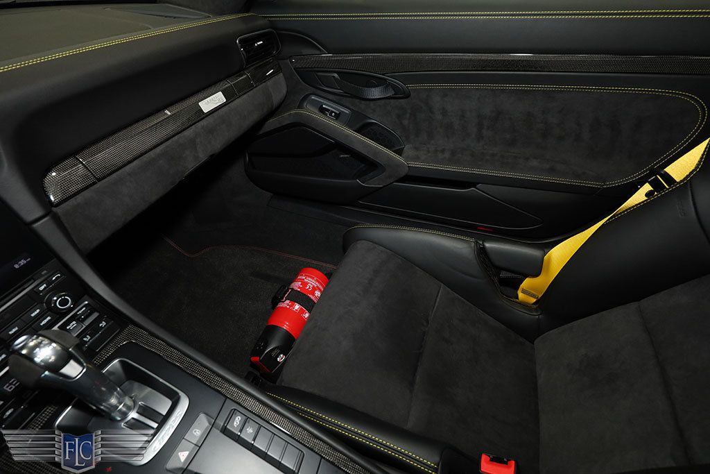 2018 Porsche 911 GT2 RS - 22985277 - 34