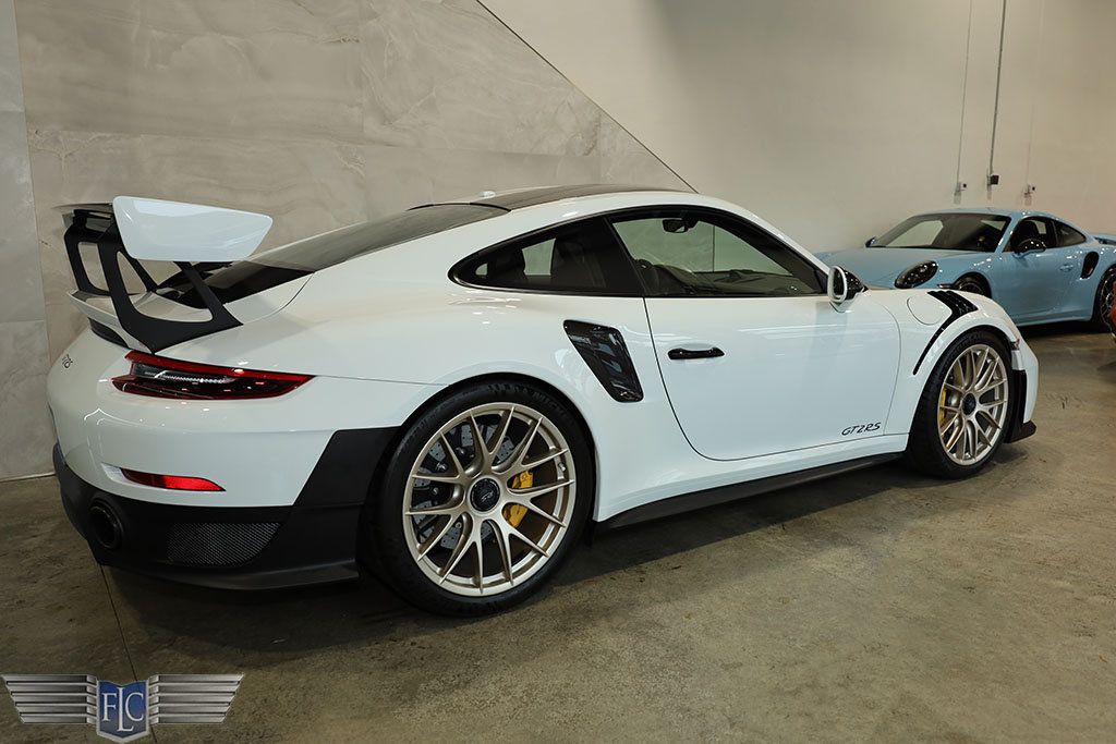2018 Porsche 911 GT2 RS - 22985277 - 5