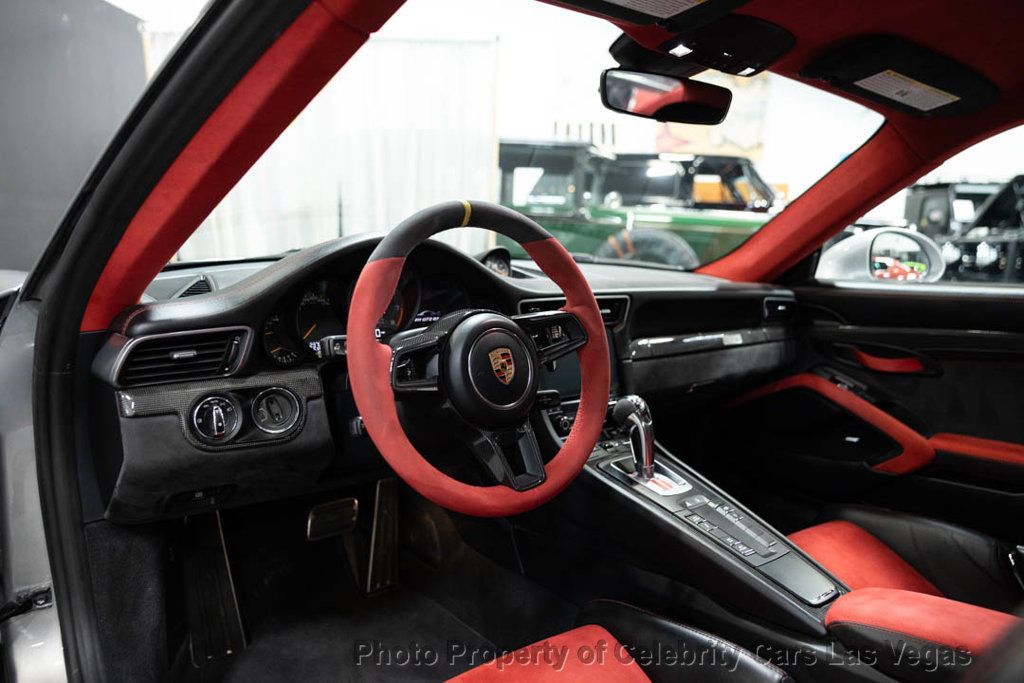 2018 Porsche 911 GT2 RS - 23046541 - 27